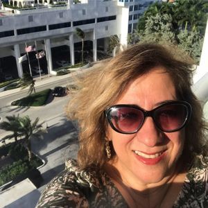 Meet your Posher, Sandra